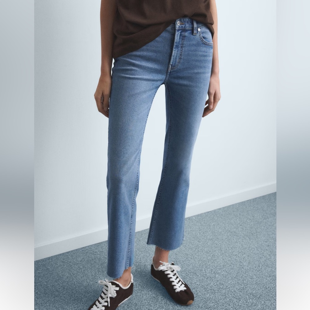 Mango raw hem sienna crop jeans, size 6